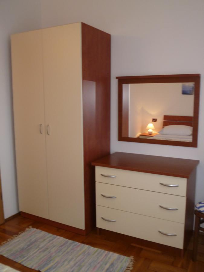 Appartamento Camelia Fažana Esterno foto